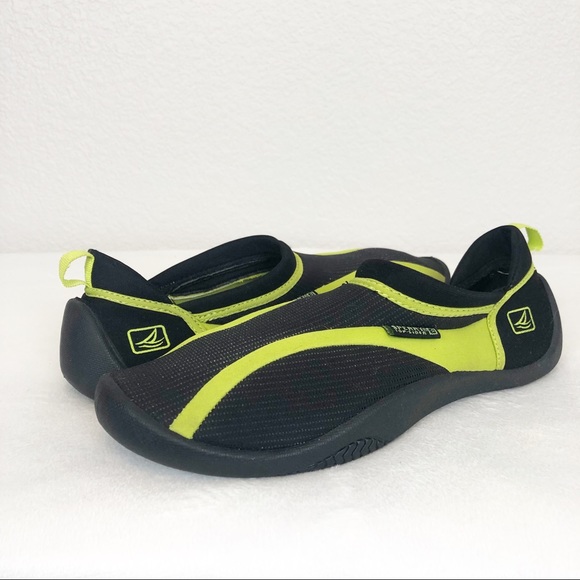 sperry water shoes